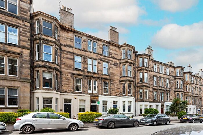 1 Bedroom Flat To Rent In Brunton Terrace, Hillside, Edinburgh, EH7
