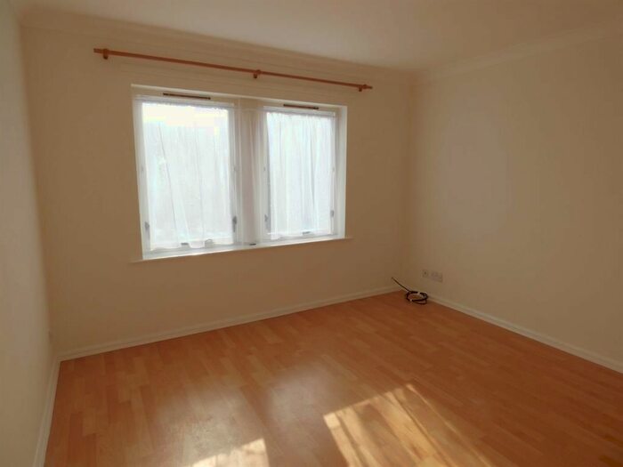 2 Bedroom Flat To Rent In Scalebeck Court, Gray Street, Workington CA14