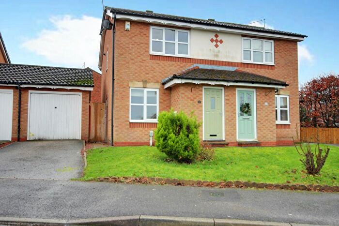 2 Bedroom Semi Detached House For Sale In Bramble Hill, Beverley, HU17
