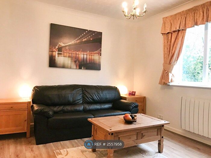 3 Bedroom Terraced House To Rent In East Drive, Birmingham, B5
