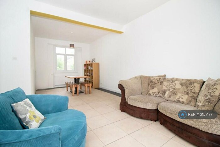 5 Bedroom Maisonette To Rent In Shardeloes Road, London, SE14