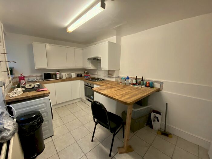 5 Bedroom Terraced House To Rent In Wood Road, Treforest, Pontypridd CF37