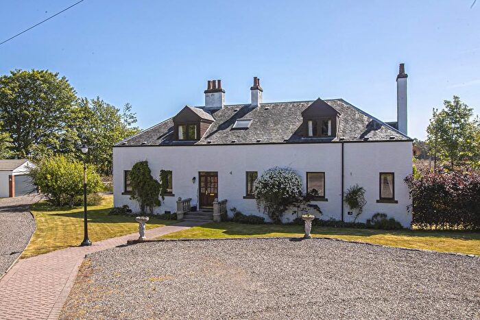 5 Bedroom Property For Sale In Pinewood Lodge, St Michaels, KY16