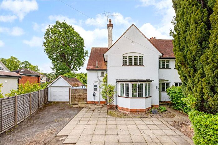 4 Bedroom Semi-Detached House For Sale In Steels Lane, Oxshott, Leatherhead, Surrey, KT22