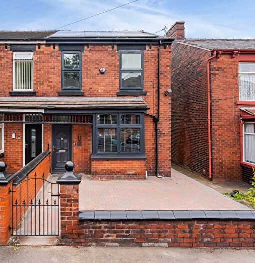 3 Bedroom Semi-Detached House To Rent In Beresford Avenue, Bolton **Available Now**, BL3