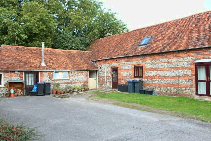 1 Bedroom Ground Flat To Rent In Oakhill, Froxfield, Marlborough, Wiltshire, ., SN8