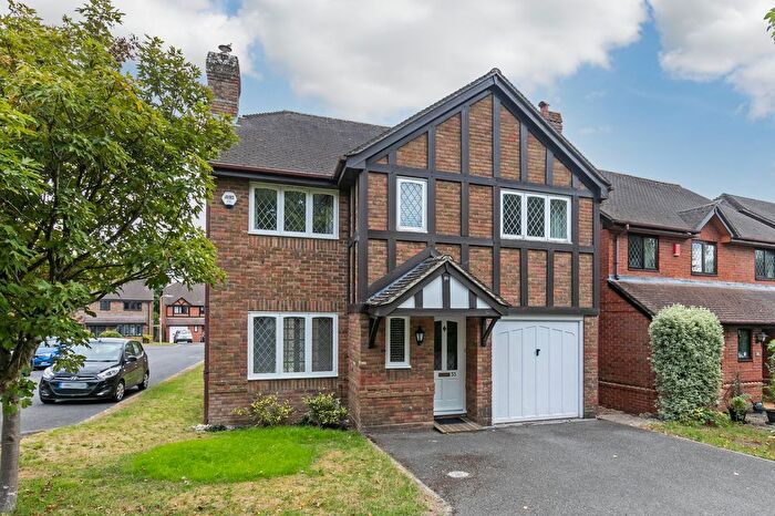 4 Bedroom Detached House To Rent In Halls Farm Close, Winchester, SO22