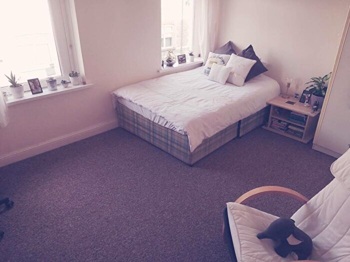 4 Bedroom House To Rent In Minny Street, Cathays, Cardiff, CF24