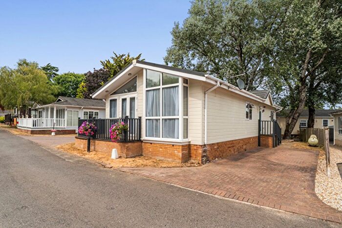 2 Bedroom Mobile/park Home For Sale In Tall Trees Park, Matchams Lane, Hurn, Christchurch, Dorset, BH23