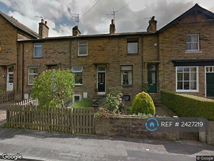 2 Bedroom Terraced House To Rent In Ash Grove, Ilkley, LS29