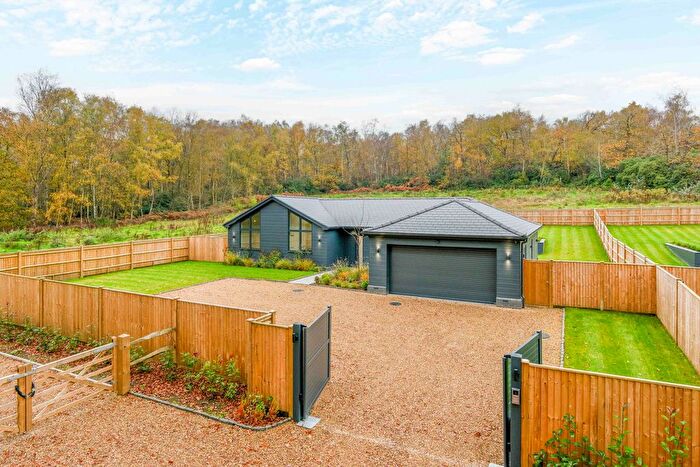 3 Bedroom Bungalow For Sale In Chobham Road, Ottershaw, Chertsey, KT16