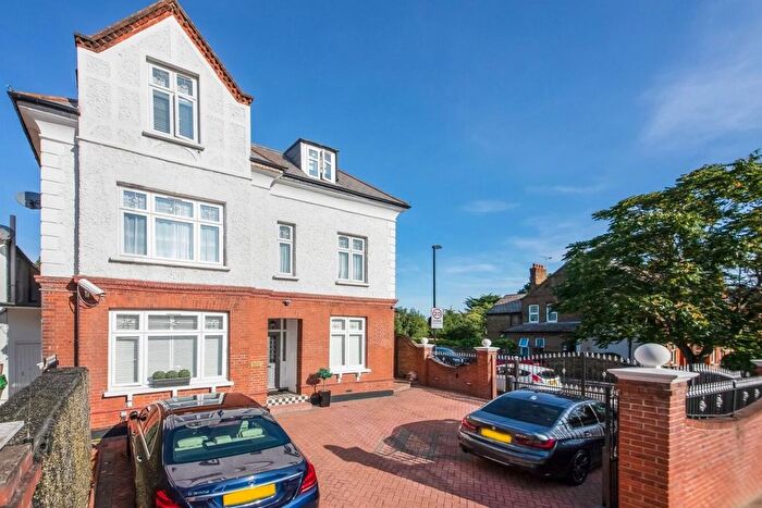 7 Bedroom Detached House To Rent In Woolstone Road, Forest Hill, London, SE23
