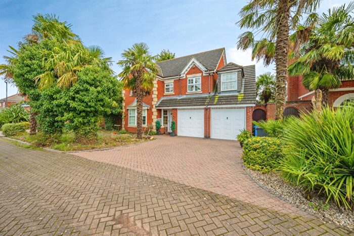 5 Bedroom Detached House For Sale In Burghley Way, Littleover, Derby, DE23