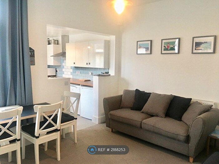 5 Bedroom Terraced House To Rent In Geneva St, Barrow-In-Furness, LA14