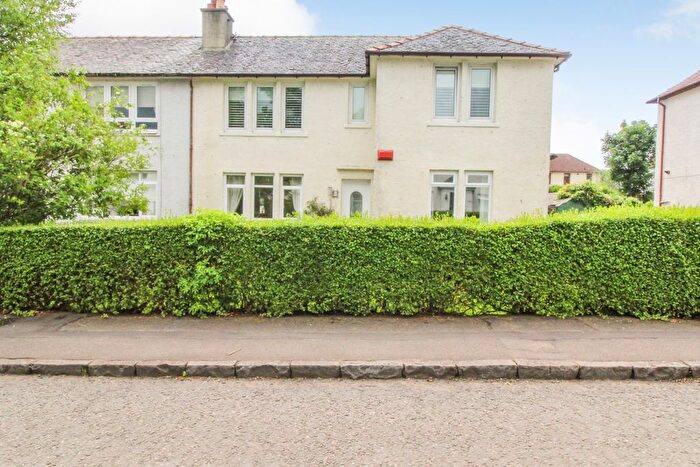 2 Bedroom Flat For Sale In Maple Drive, Parkhall, Clydebank, G81