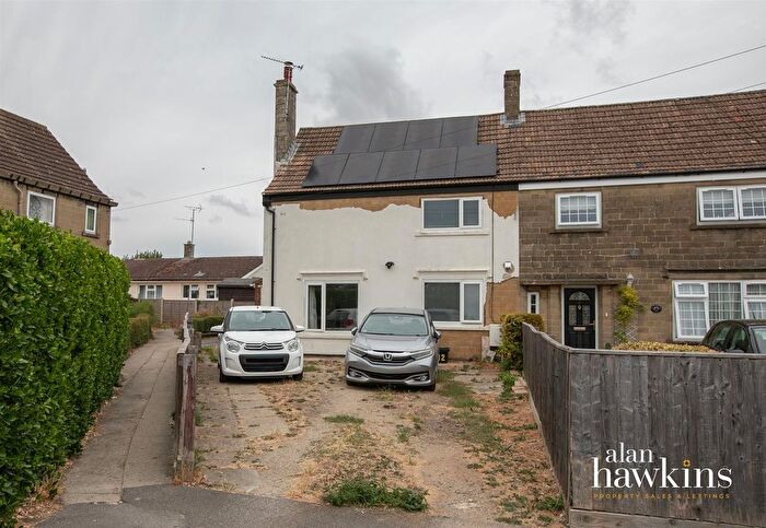 3 Bedroom End Terrace House For Sale In Reid Piece, Purton, Swindon, SN5