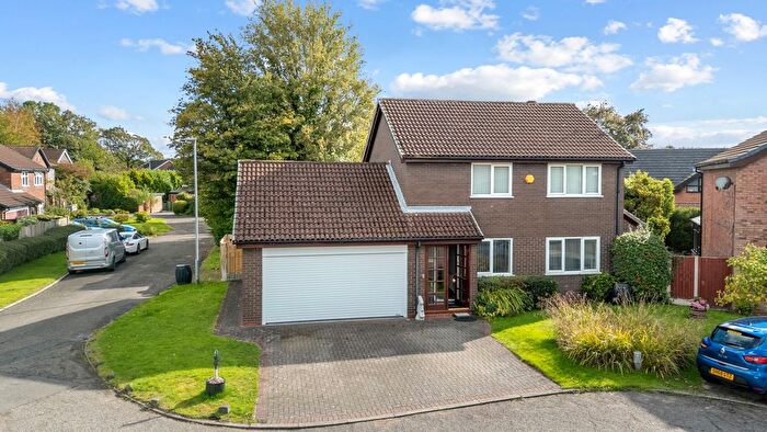 4 Bedroom Detached House For Sale In St. Andrews Close, Fearnhead, WA2