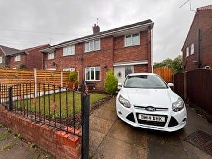 3 Bedroom Semi-Detached House For Sale In Borrowdale Drive, Castleford, WF10