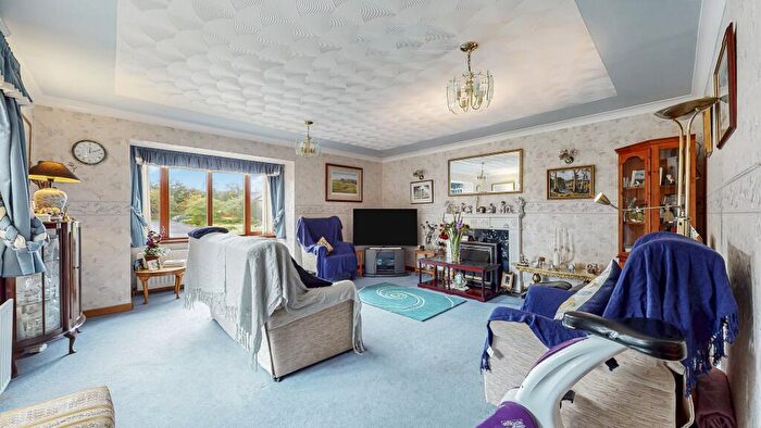 4 Bedroom Detached Bungalow For Sale In Sorbie Drive, Stonehouse, Larkhall, ML9