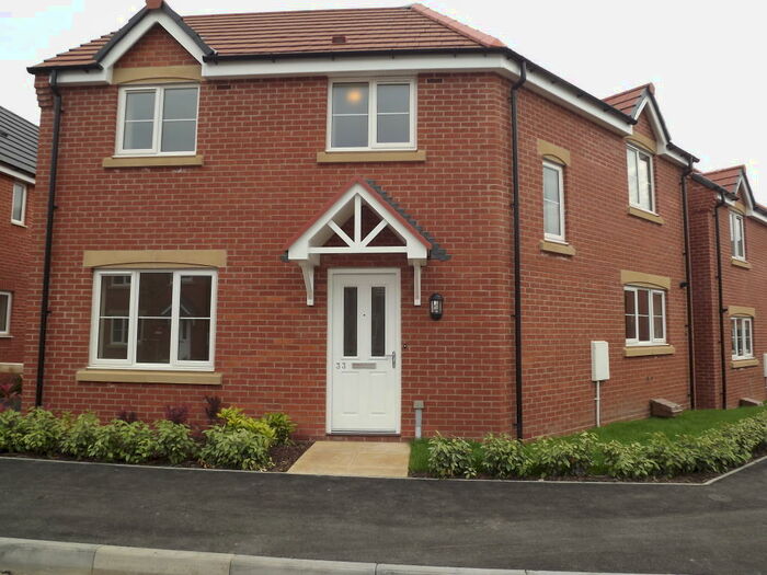 3 Bedroom Detached House To Rent In Manor House Court, Chesterfield, S41