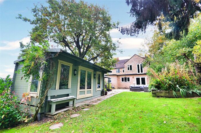 3 Bedroom Semi-Detached House For Sale In Hollow Lane, Dormansland, West Sussex, RH19