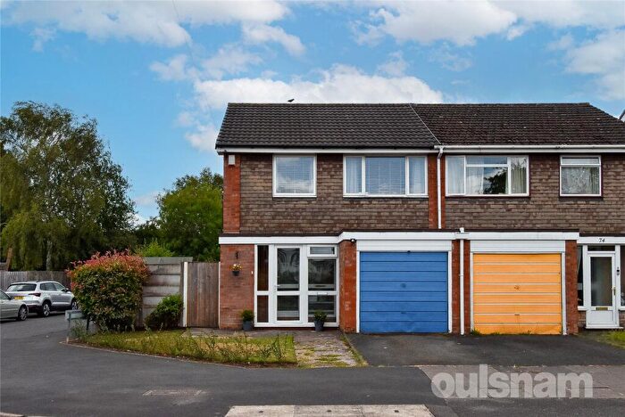 3 Bedroom Semi-Detached House For Sale In Woodthorpe Road, Kings Heath, Birmingham, B14