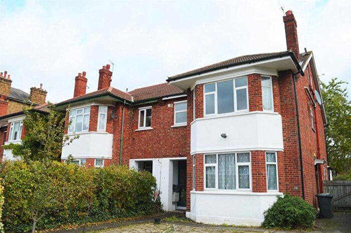 2 Bedroom Maisonette To Rent In Leyland Road Lee, SE12