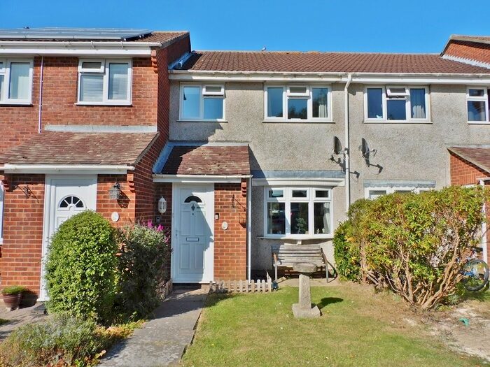 3 Bedroom Terraced House To Rent In Viking Close, Stubbington, Fareham PO14