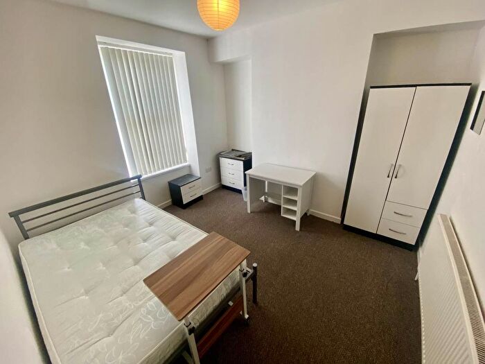 6 Bedroom Property To Rent In King Edwards Road, Brynmill, Swansea, SA1