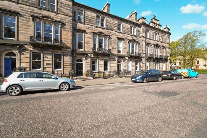 2 Bedroom Flat To Rent In Manor Place, West End, Edinburgh, EH3