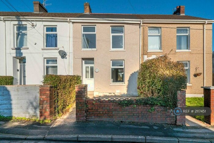 3 Bedroom Terraced House To Rent In Bryngwyn Road, Llanelli, SA14