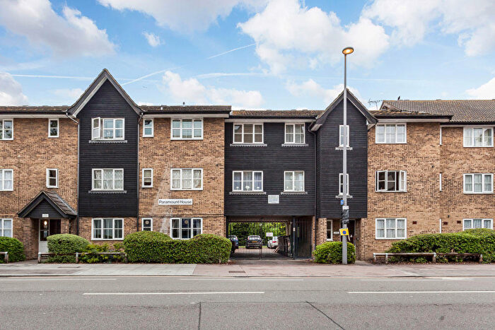 1 Bedroom Flat To Rent In High Road Leytonstone, E11