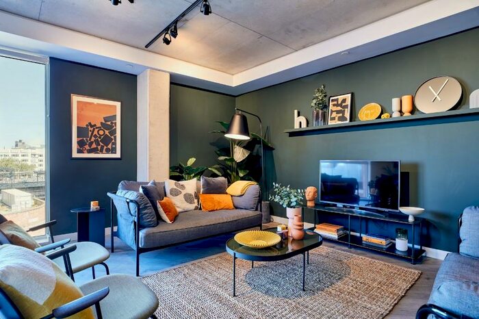 3 Bedroom Apartment To Rent In Wharf Approach, Leeds, West Yorkshire, LS1