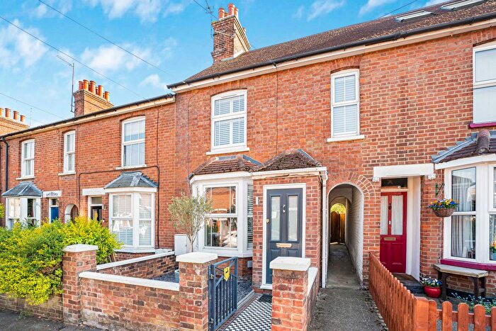 3 Bedroom Terraced House For Sale In Balmoral Road, Hitchin, Hertfordshire, SG5