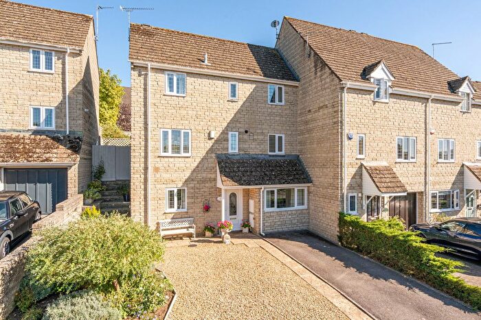 3 Bedroom End Of Terrace House For Sale In Sherwood Road, Tetbury, GL8