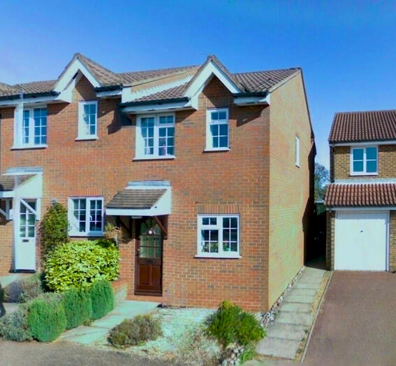 2 Bedroom End Of Terrace House To Rent In Foxes Close, Hertford, SG13