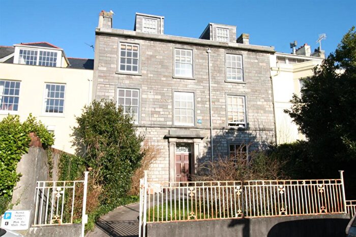 1 Bedroom Flat To Rent In Woodside, Plymouth, PL4