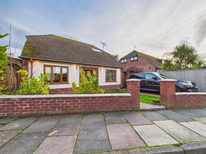 3 Bedroom Detached Bungalow For Sale In Chorlton Grove, Wallasey, CH45