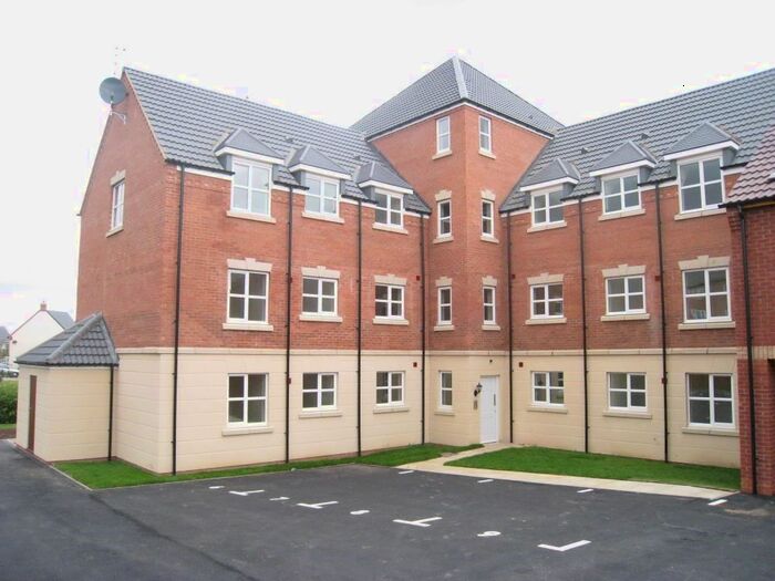 2 Bedroom Flat To Rent In Sockburn Close, Hamilton, Leicester, LE5