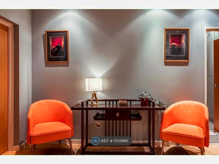 3 Bedroom Flat To Rent In Beetham Plaza, Liverpool, L2