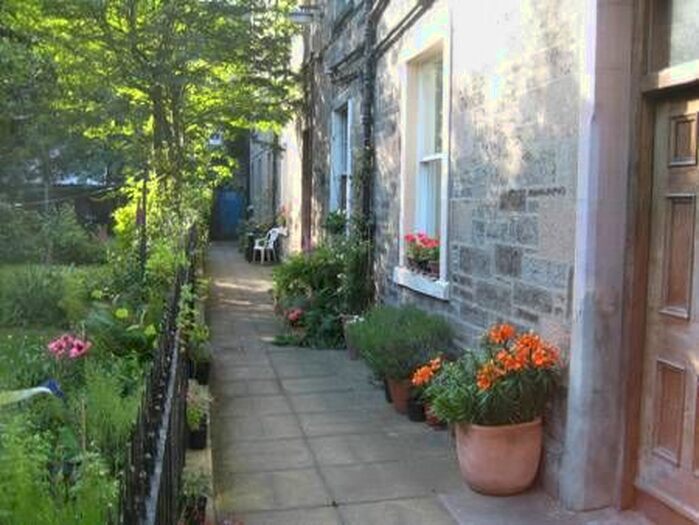 1 Bedroom Flat To Rent In St Stephen Place, Edinburgh, EH3