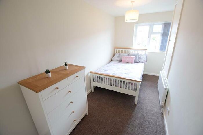 4 Bedroom Terraced House To Rent In Torrington Road - Student House - /, LN2