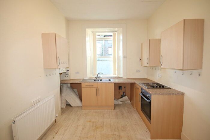 2 Bedroom Flat For Sale In Fl/, Argyle Street, Rothesay, PA20