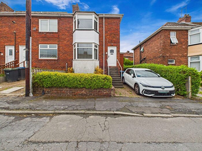 2 Bedroom End Terrace House For Sale In Cortland Road, Consett, DH8