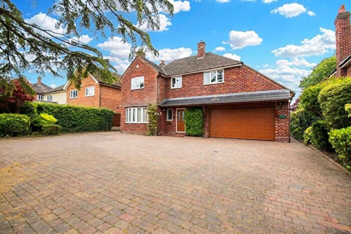 4 Bedroom Detached House For Sale In Hadrian Way, Sandiway, CW8