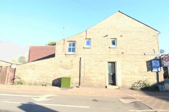 2 Bedroom Flat To Rent In Mill Road, Cambridge, CB1