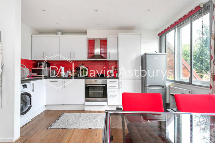 2 Bedroom Ground Maisonette To Rent In Park Village East, Regents Park, NW1