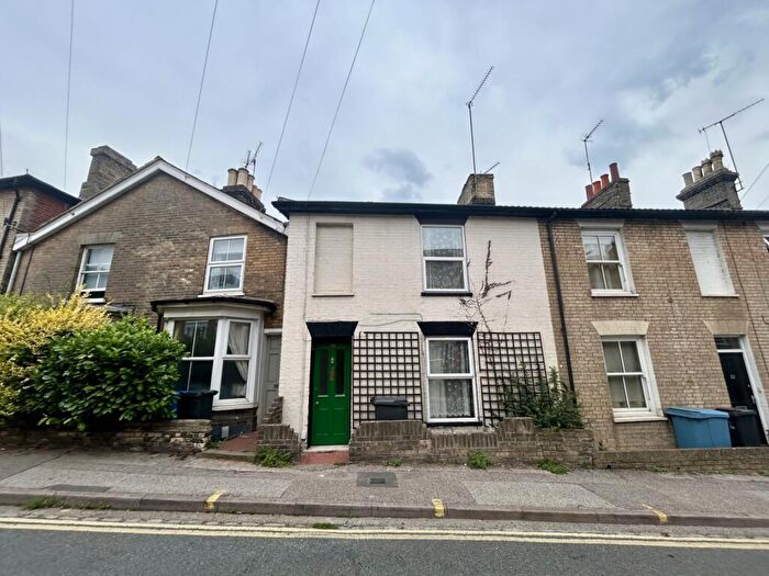 2 Bedroom House To Rent In Bolton Lane, Ipswich, IP4