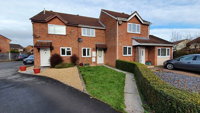 2 Bedroom Property To Rent In Barle Close, Taunton, TA1