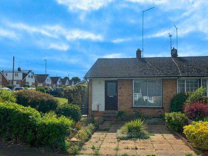 2 Bedroom Bungalow To Rent In The Willows, Daventry, Northamptonshire, NN11